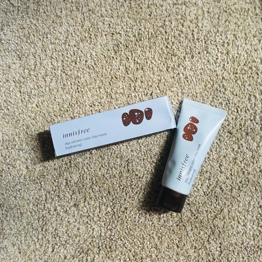 Innisfree Jeju volcanic clay mask